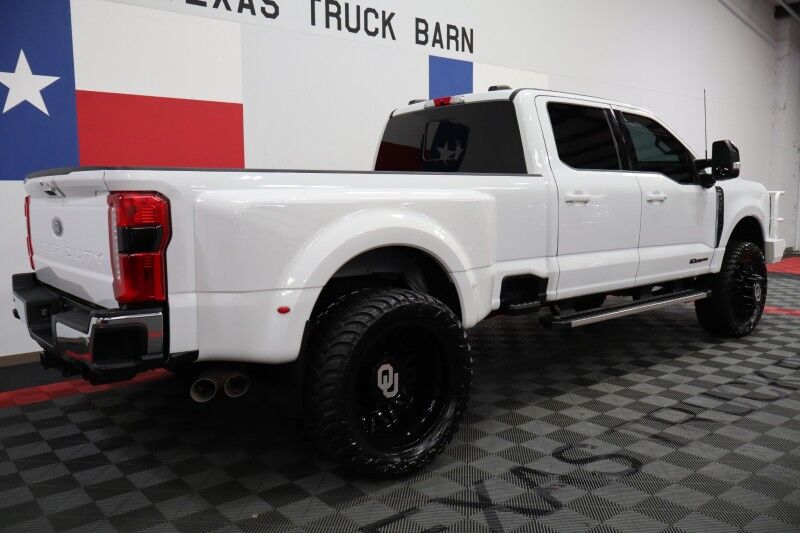 2024 Ford Super Duty F-350 LARIAT 6.7L Diesel Triple Crown Lift 24in Wheels Custom Interior Arlington TX