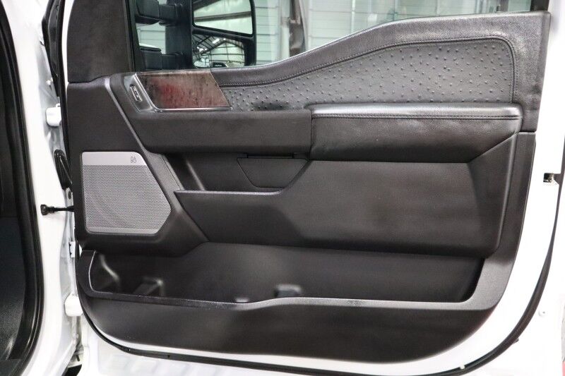 2024 Ford Super Duty F-350 LARIAT 6.7L Diesel Triple Crown Lift 24in Wheels Custom Interior Arlington TX