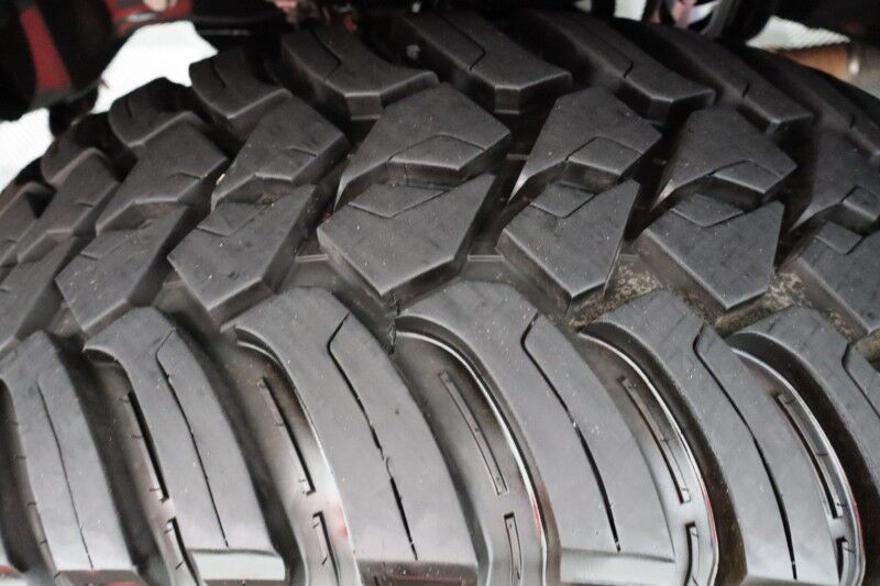 2024 Ford Super Duty F-350 LARIAT 6.7L Diesel Triple Crown Lift 24in Wheels Custom Interior Arlington TX