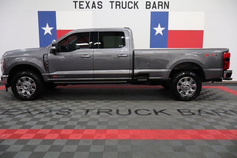 2024 Ford Super Duty F-350 LARIAT Ultimate Chrome Pkg High Output 6.7L Diesel FREE WARRANTY