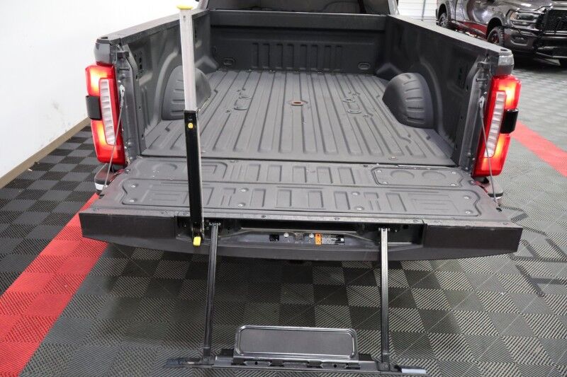 2024 Ford F-350 Super Duty Lariat - Photo 29