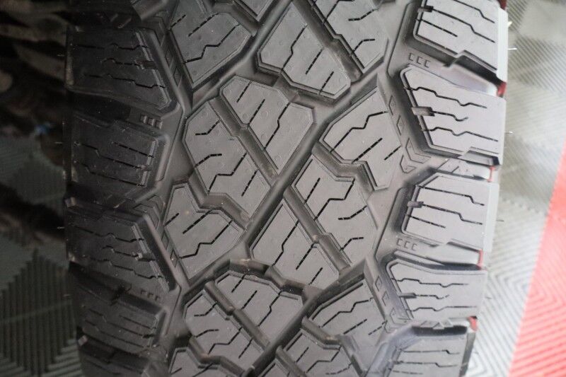 2024 Ford Super Duty F-350 Platinum Long Bed FX4 6.7L Diesel NEW 35in Tires Sunroof Arlington TX