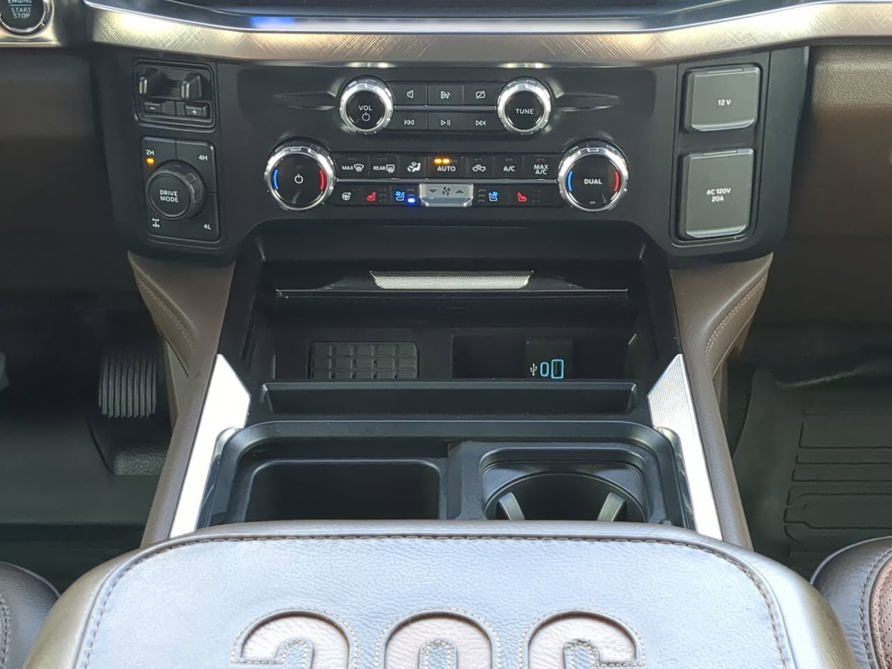 2024 Ford Super Duty F-350 SRW King Ranch Winder GA