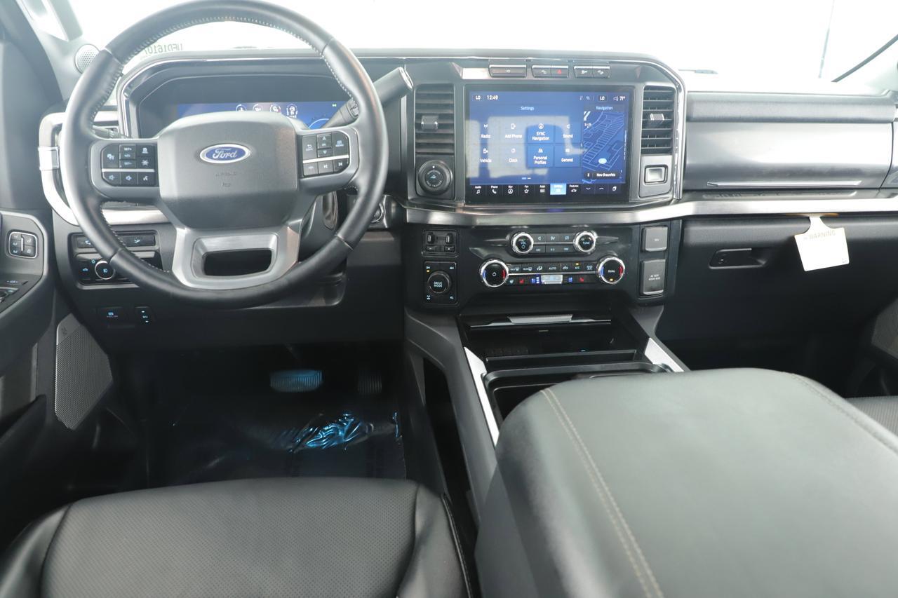 2024 Ford Super Duty F-350 SRW LARIAT New Braunfels TX