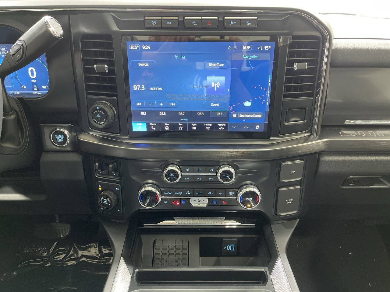 2024 Ford Super Duty F-350 SRW Lariat Sherwood Park AB