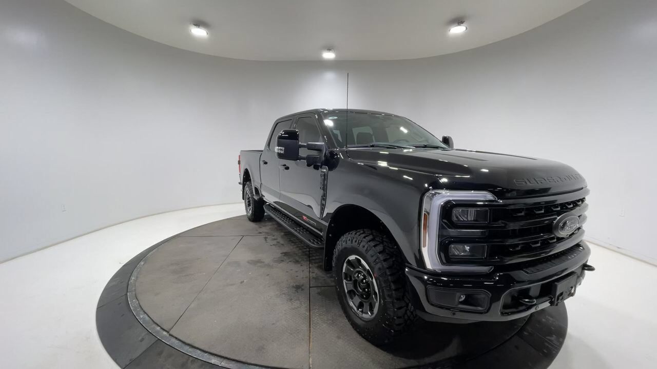 2024 Ford Super Duty F-350 SRW Lariat Sherwood Park AB