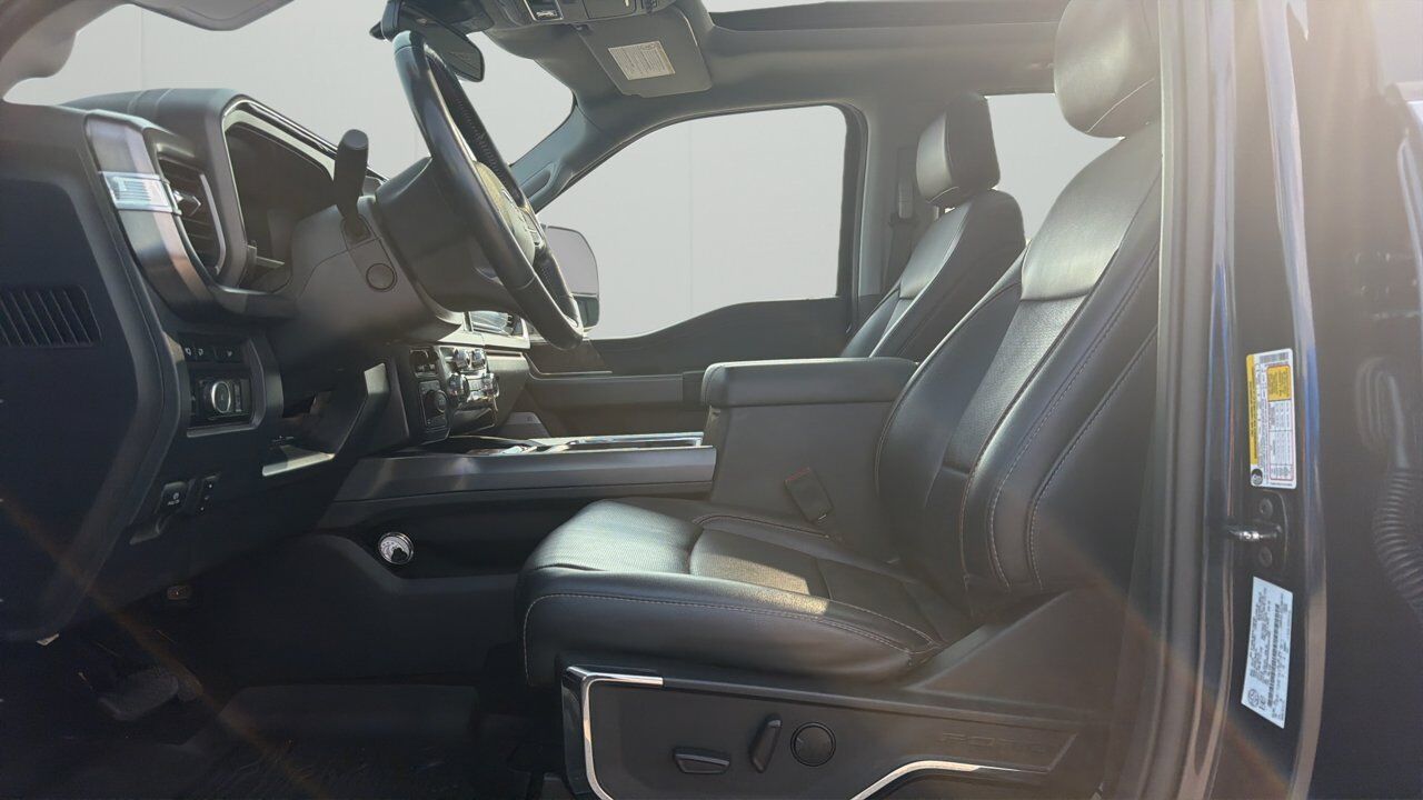 2024 Ford Super Duty F-350 SRW Lariat Sherwood Park AB