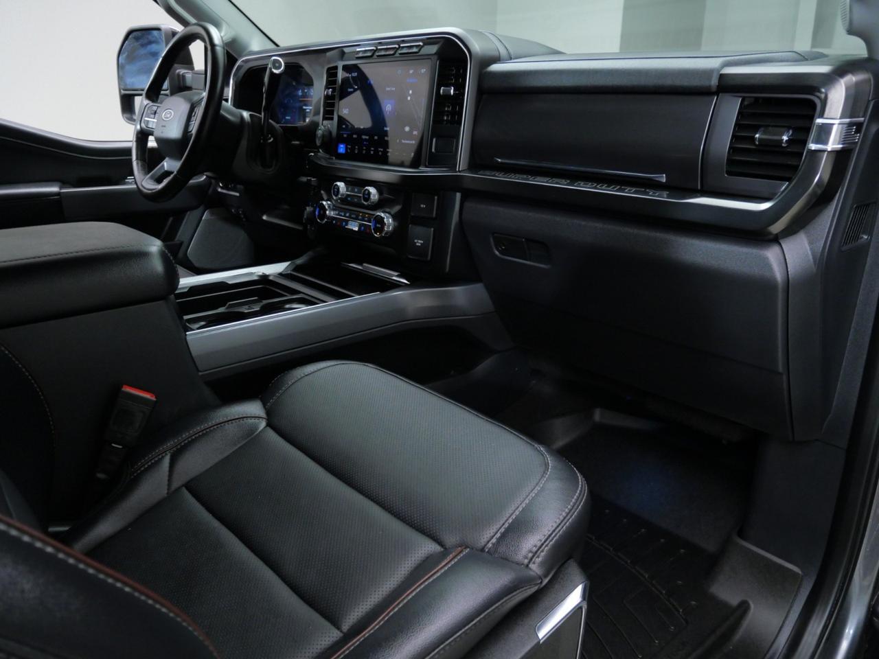 2024 Ford Super Duty F-350 SRW Lariat Ultimate Tremor Sport High Output 6.7L Power Stroke 4x4 Mansfield TX