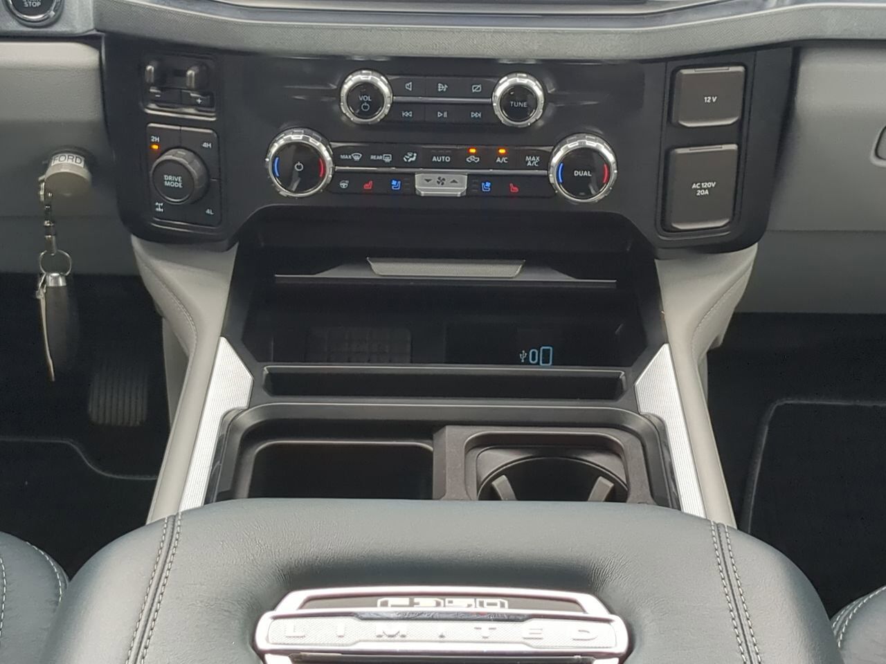 2024 Ford Super Duty F-350 SRW Limited Winder GA