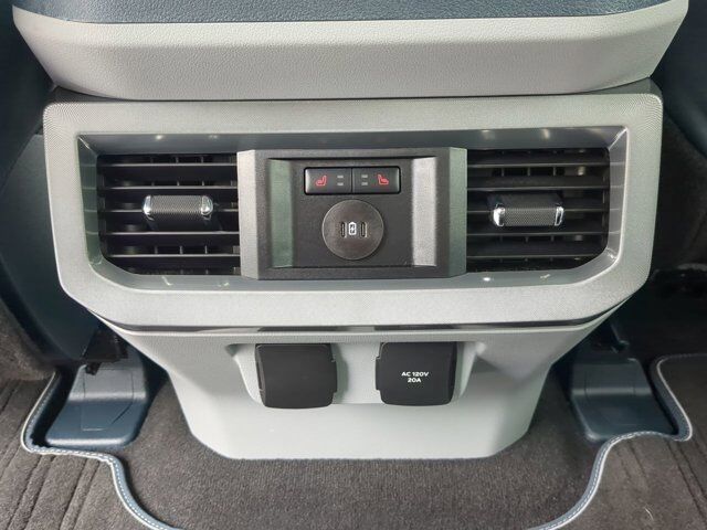 2024 Ford Super Duty F-350 SRW Limited Winder GA