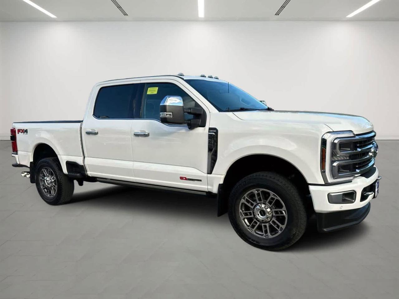 2024 Ford Super Duty F-350 SRW Limited Plymouth MA