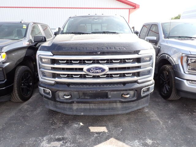2024 Ford Super Duty F-350 SRW PLATINUM CREW CAB 4WD *DIESEL* Listowel ON