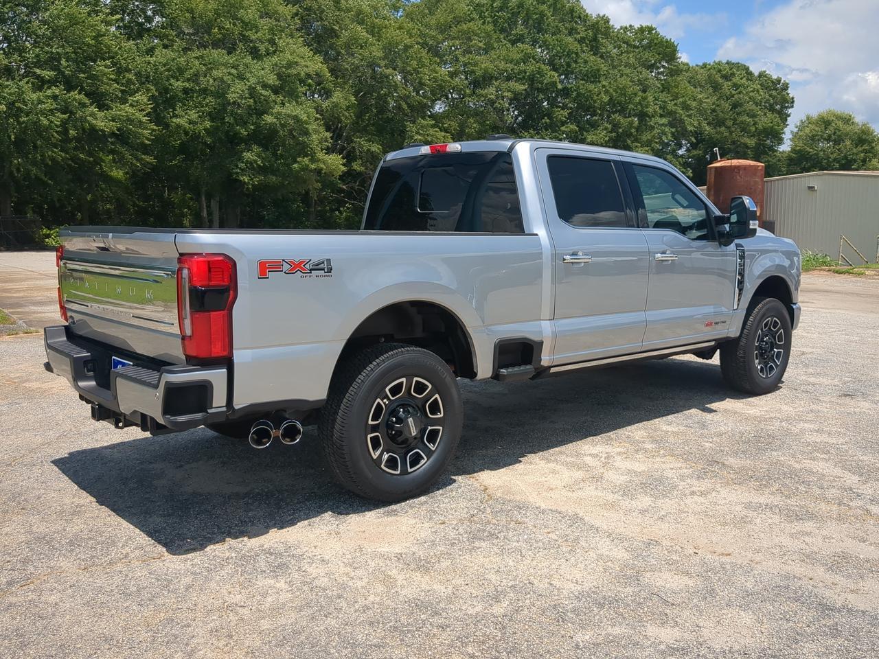 2024 Ford Super Duty F-350 SRW Platinum Appleton WI
