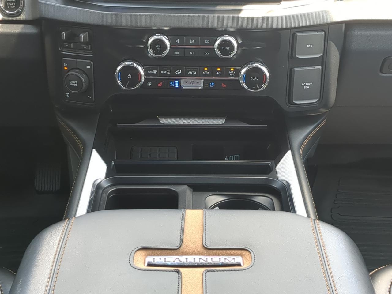 2024 Ford Super Duty F-350 SRW Platinum Appleton WI