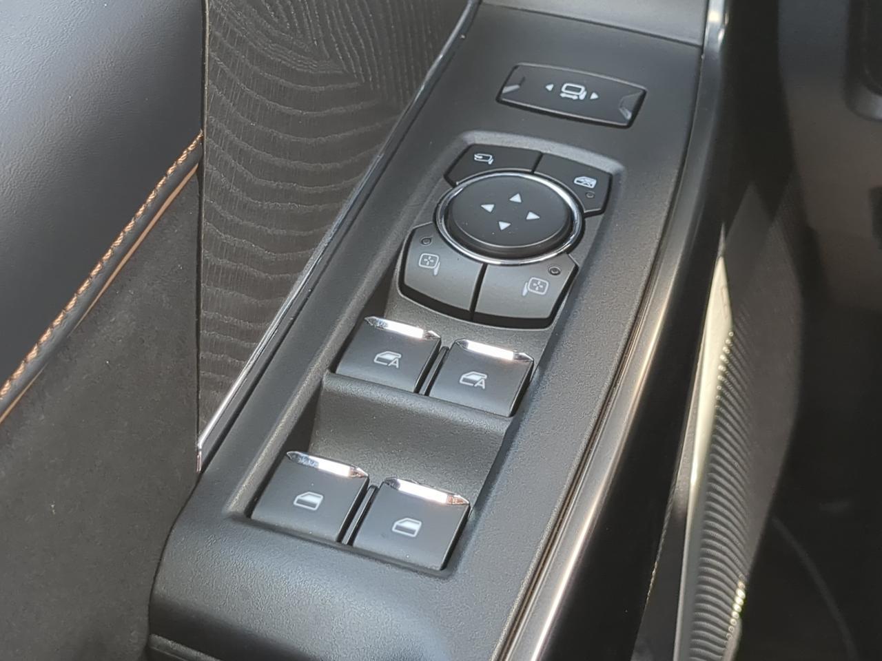 2024 Ford Super Duty F-350 SRW Platinum Appleton WI