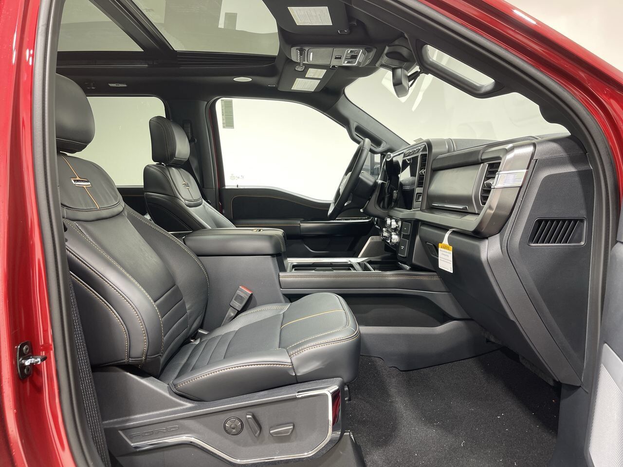 2024 Ford Super Duty F-350 SRW Platinum Sherwood Park AB
