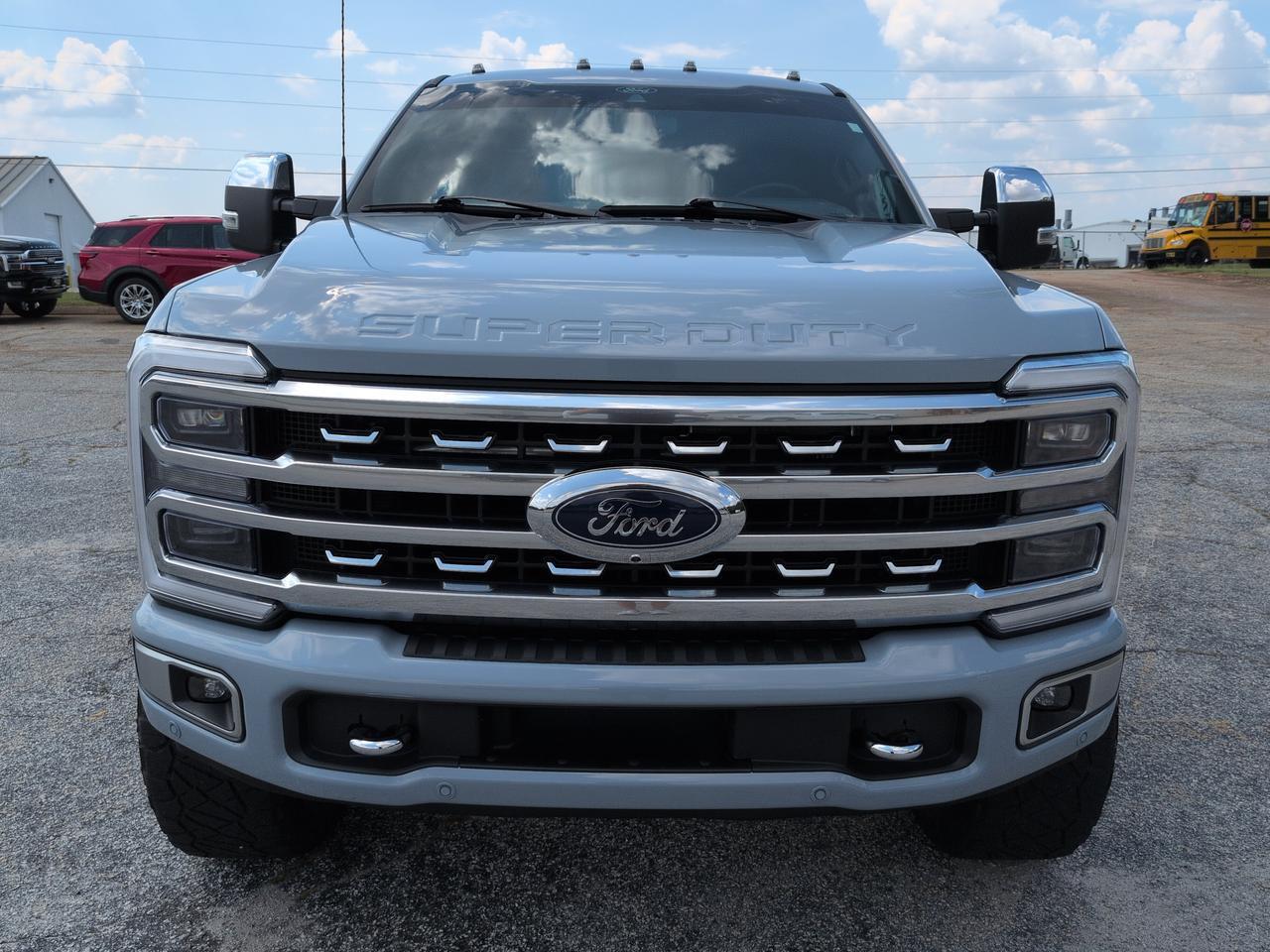 2024 Ford Super Duty F-350 SRW Platinum Winder GA