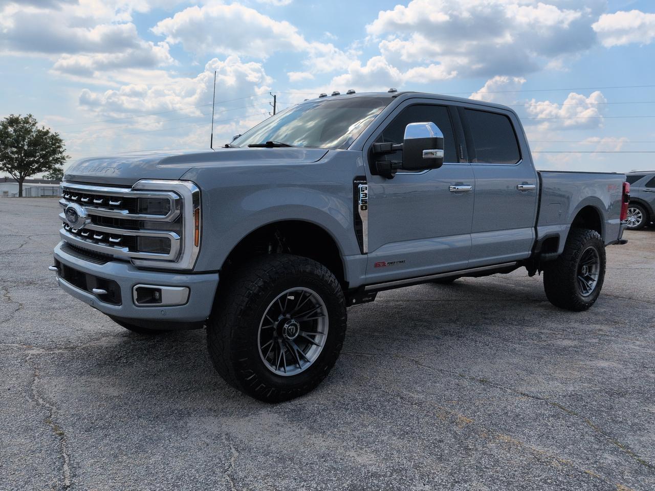 2024 Ford Super Duty F-350 SRW Platinum Winder GA