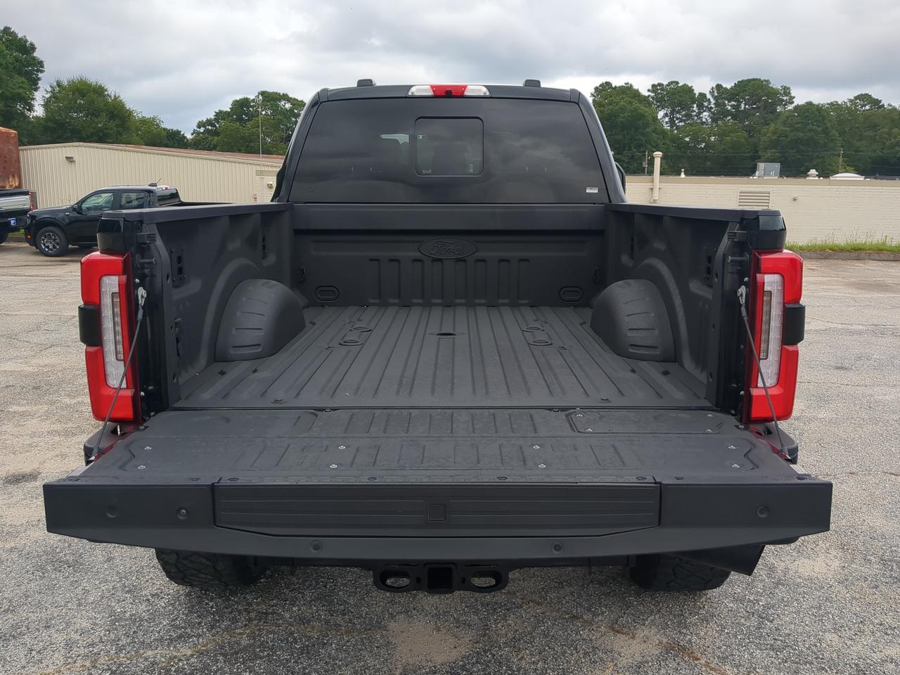 2024 Ford Super Duty F-350 SRW Platinum Winder GA