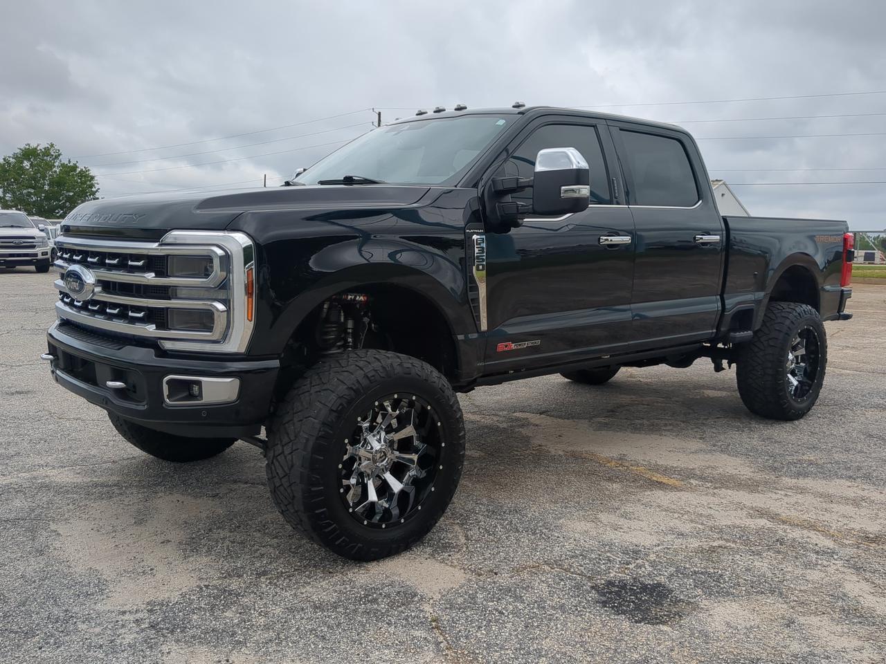 2024 Ford Super Duty F-350 SRW Platinum Winder GA