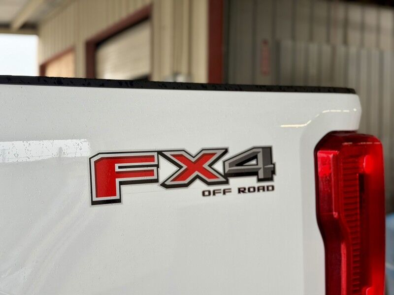 2024 Ford Super Duty F-350 SRW XL Del Rio TX