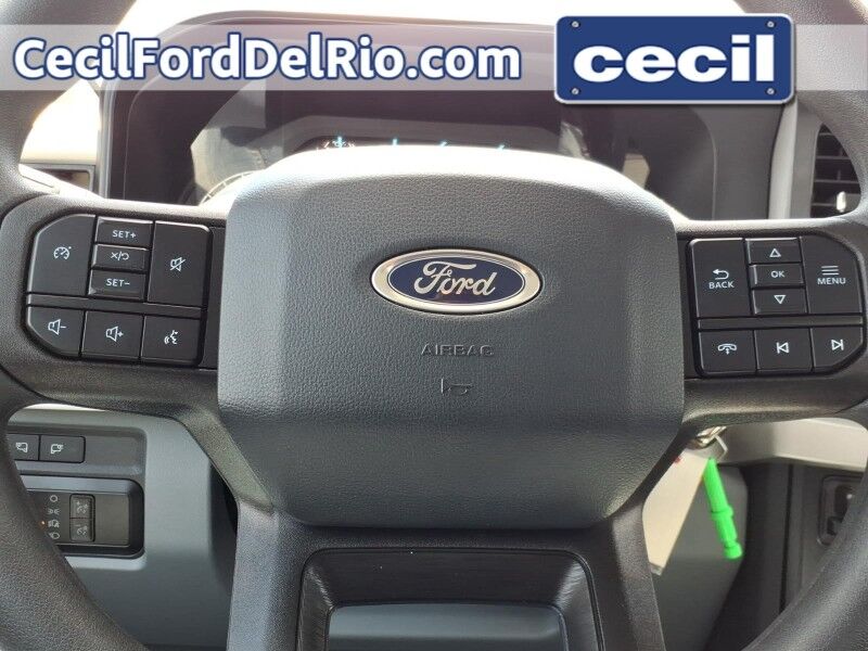 2024 Ford Super Duty F-350 SRW XLT Del Rio TX