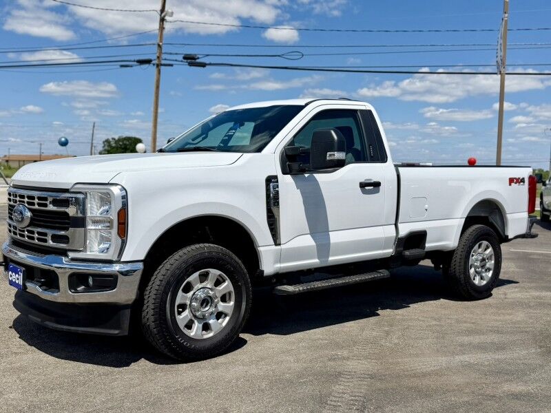 2024 Ford Super Duty F-350 SRW XLT Del Rio TX