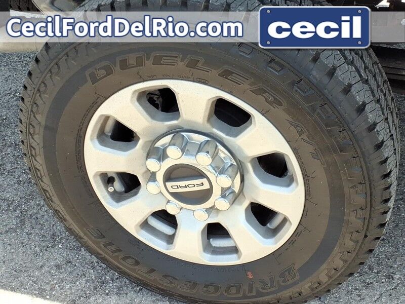 2024 Ford Super Duty F-350 SRW XLT Del Rio TX