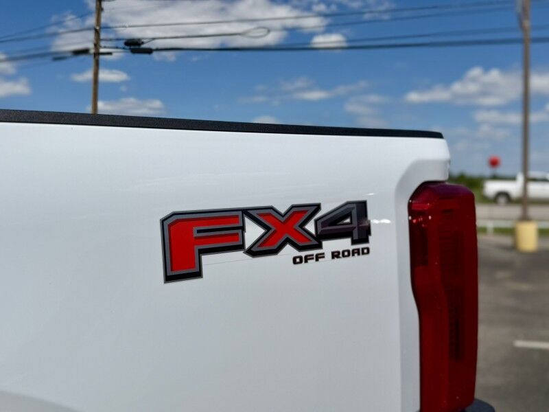 2024 Ford Super Duty F-350 SRW XLT Del Rio TX