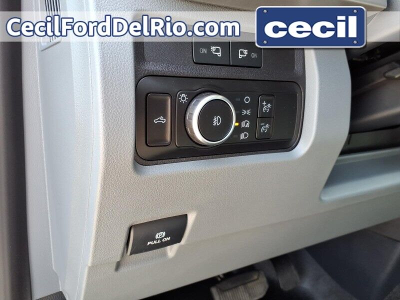 2024 Ford Super Duty F-350 SRW XLT Del Rio TX