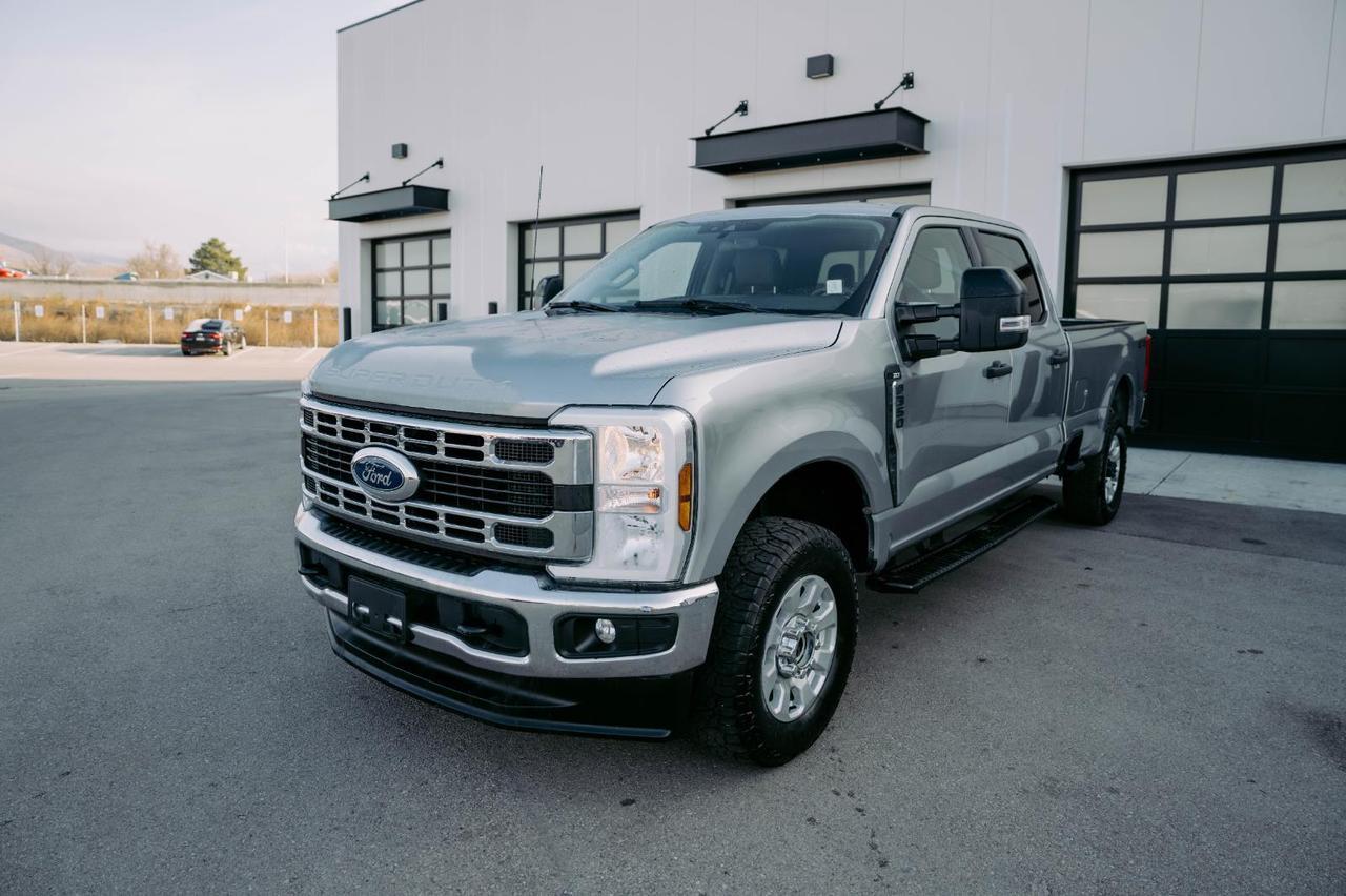 2024 Ford Super Duty F-350 SRW XLT
