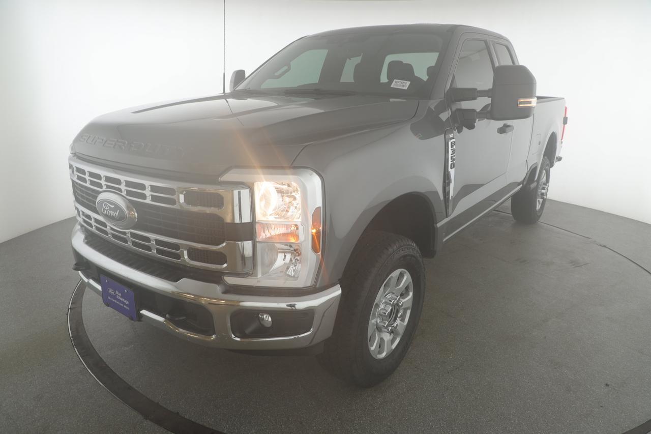 2024 Ford Super Duty F-350 SRW XLT New Braunfels TX