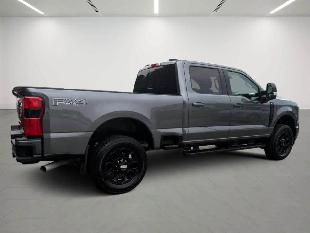 2024 Ford Super Duty F-350 SRW XLT Plymouth MA