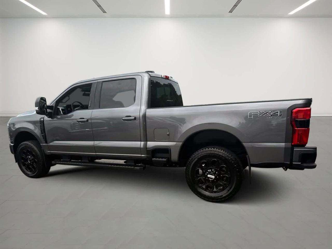 2024 Ford Super Duty F-350 SRW XLT Plymouth MA