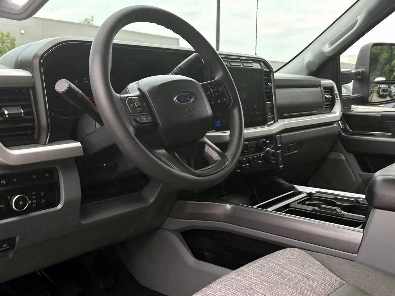 2024 Ford Super Duty F-350 SRW XLT Plymouth MA