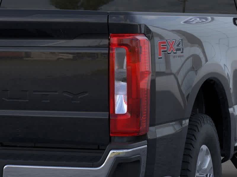 2024 Ford Super Duty F-350 SRW XLT Marlborough MA