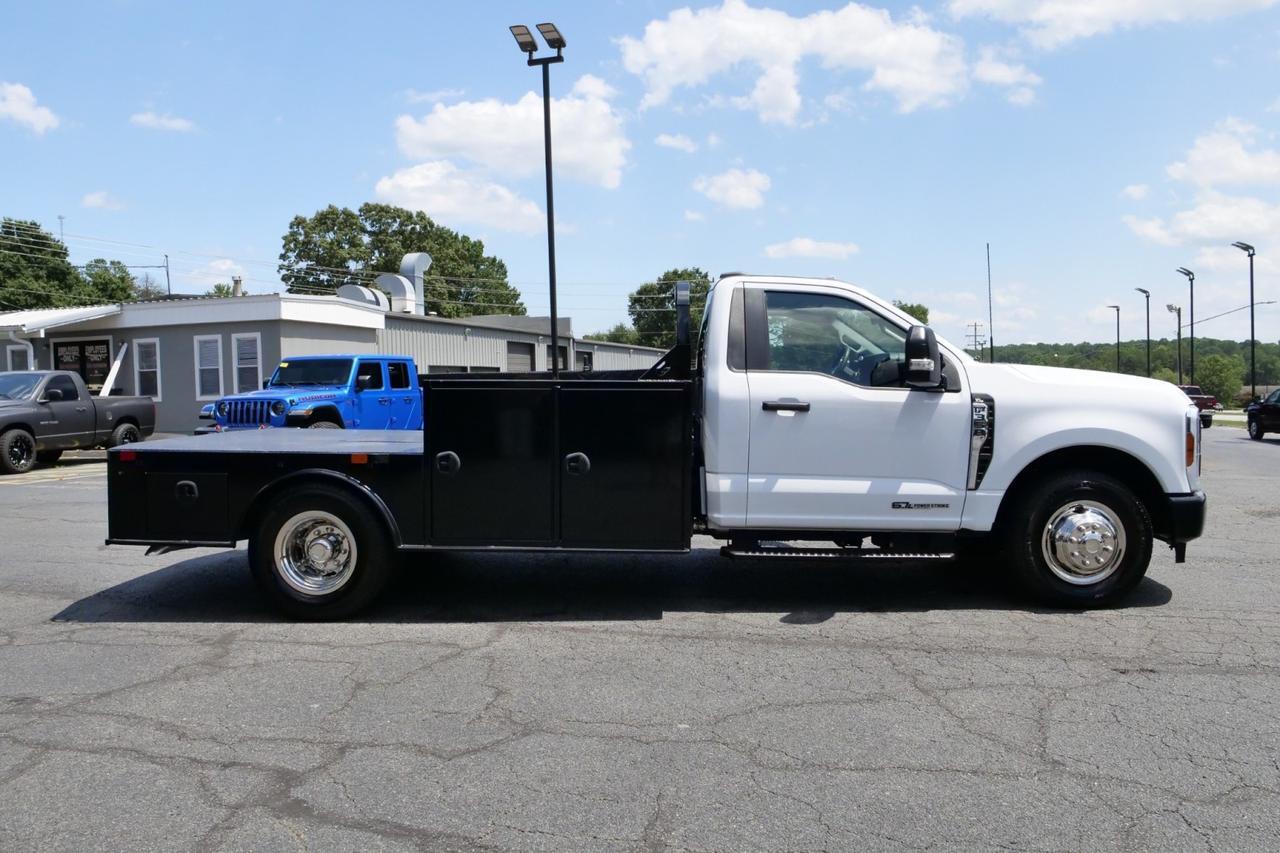 2024 Ford Super Duty F-350 XL / DRW / Bedrock Flat Bed / 11FT / V8 Diesel! Lincolnton NC