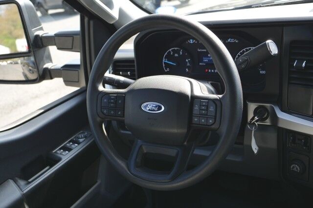 2024 Ford Super Duty F-350 XL / V8 Diesel! High Point NC