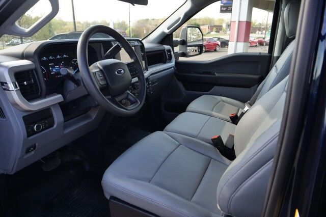 2024 Ford Super Duty F-350 XL / V8 Diesel! High Point NC