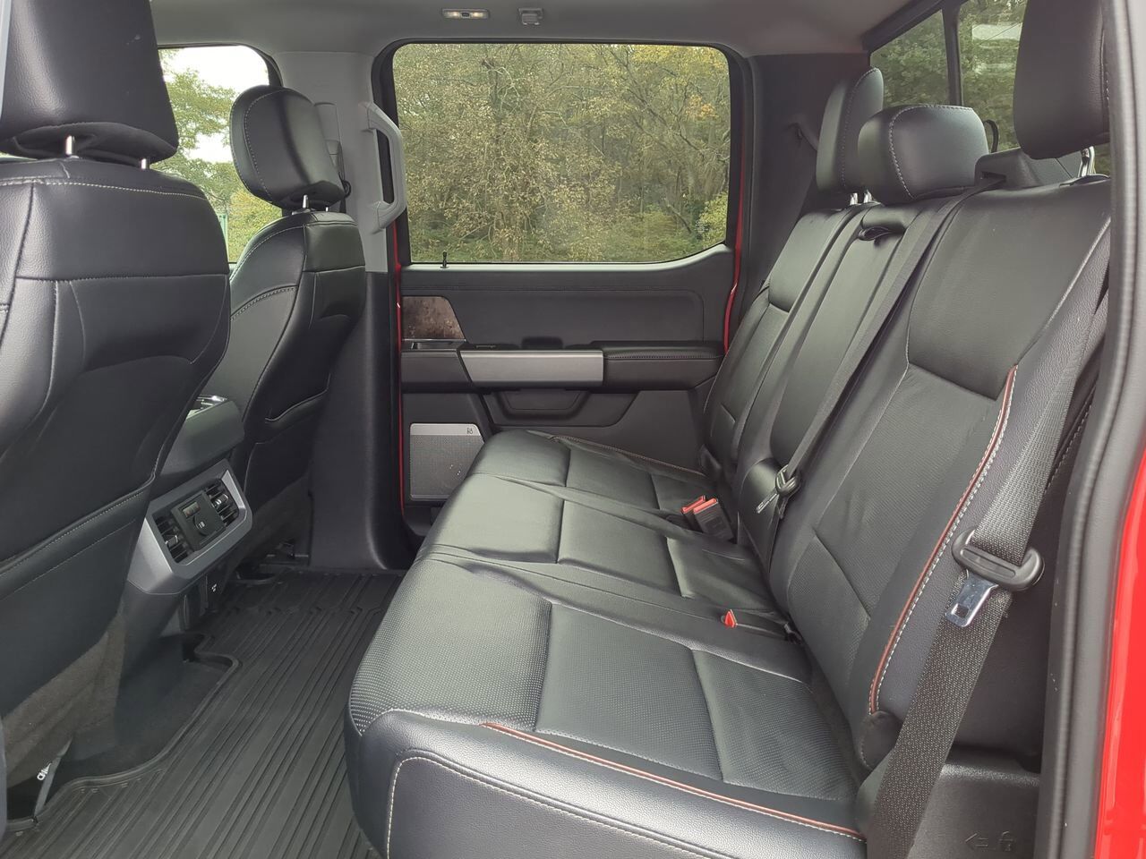 2024 Ford Super Duty F-450 DRW LARIAT Winder GA