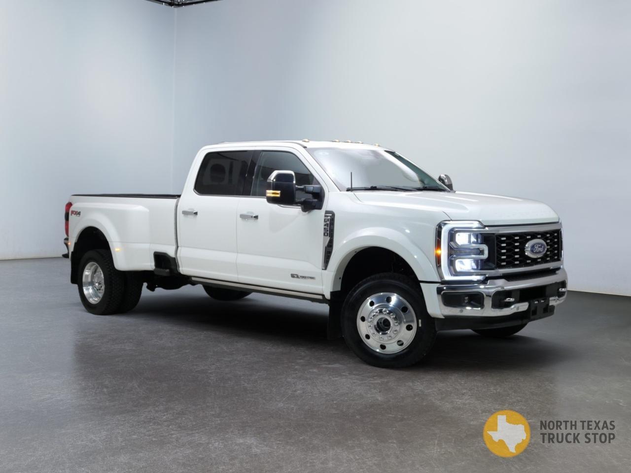 2024 Ford Super Duty F-450 DRW Lariat Ultimate FX4 6.7L Power Stroke 4x4