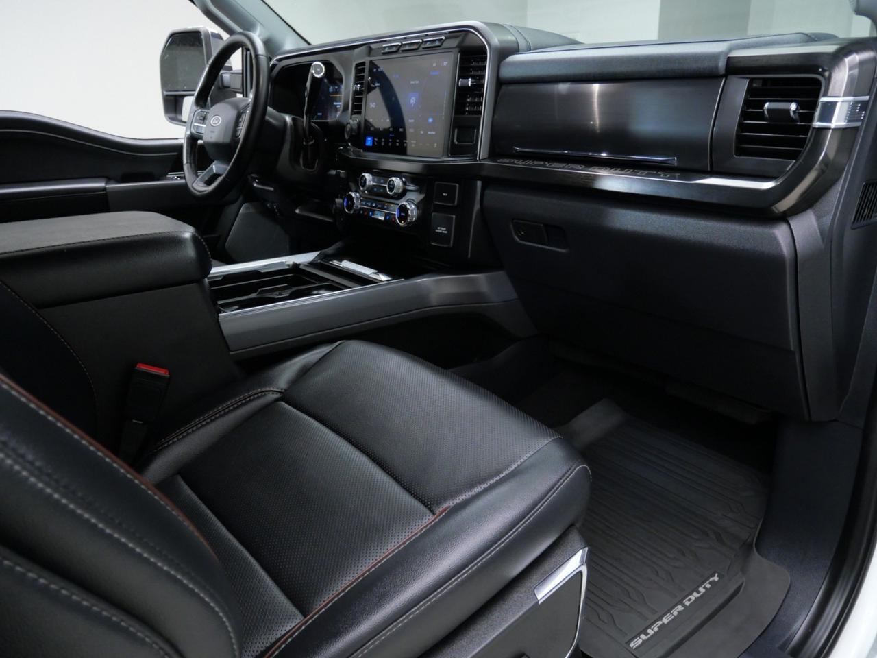2024 Ford Super Duty F-450 DRW Lariat Ultimate FX4 6.7L Power Stroke 4x4 Mansfield TX