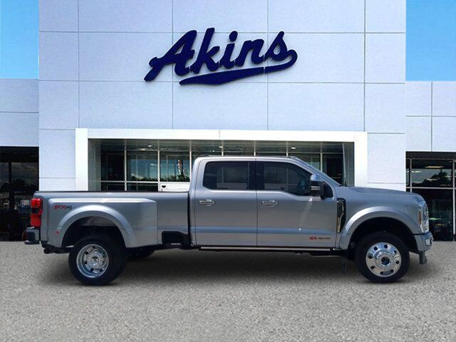 2024 Ford Super Duty F-450 DRW Limited