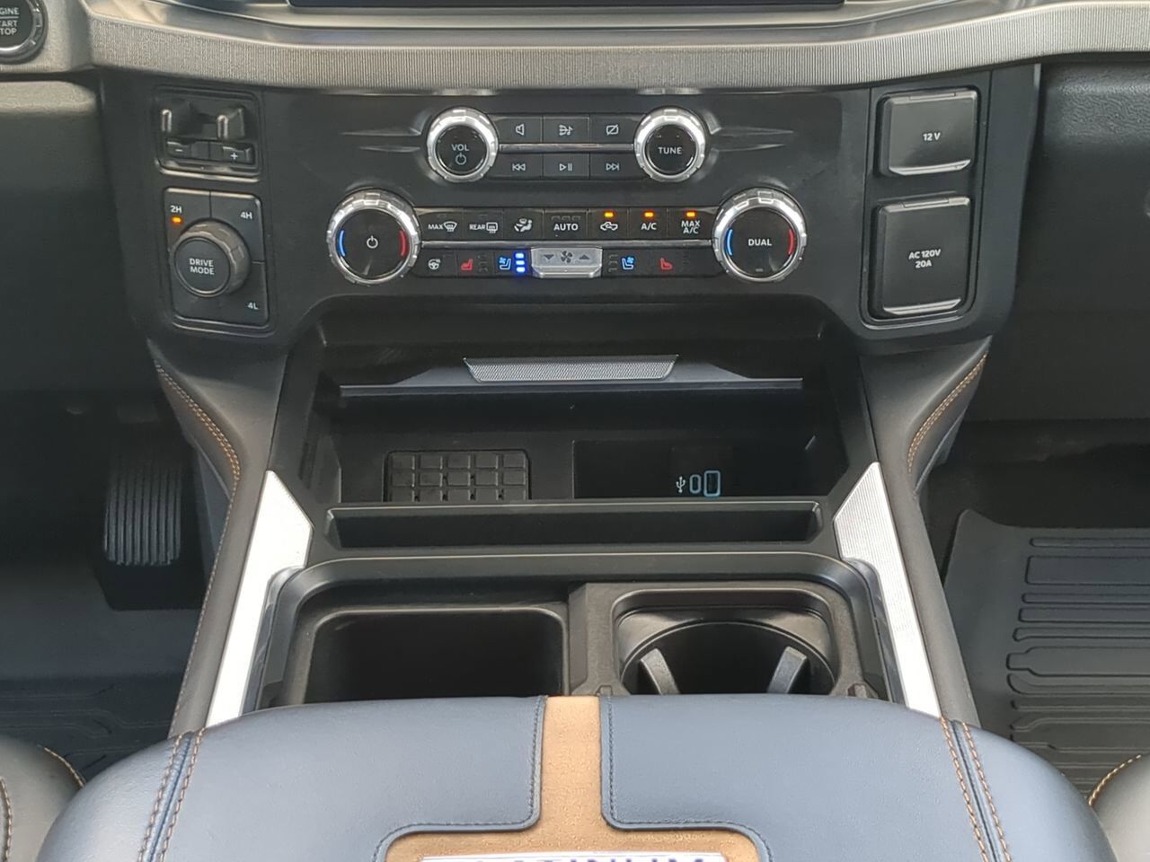 2024 Ford Super Duty F-450 DRW Platinum Winder GA