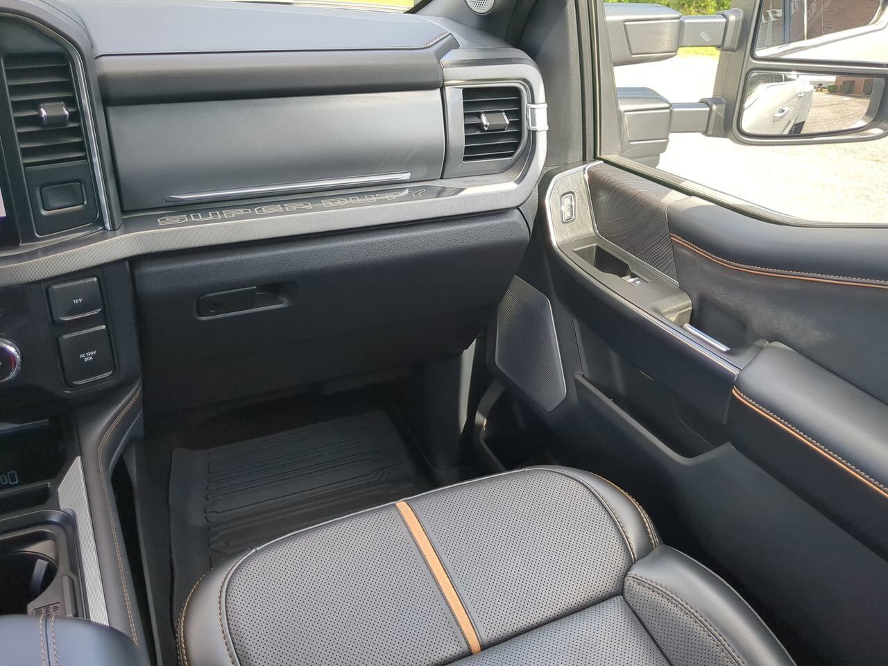 2024 Ford Super Duty F-450 DRW Platinum Winder GA