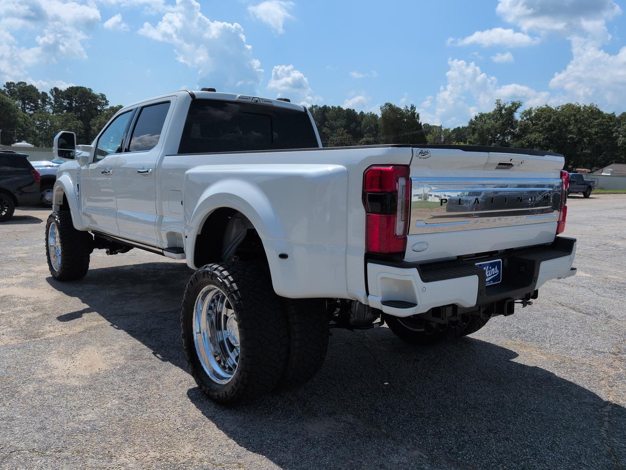 2024 Ford Super Duty F-450 DRW Platinum Winder GA