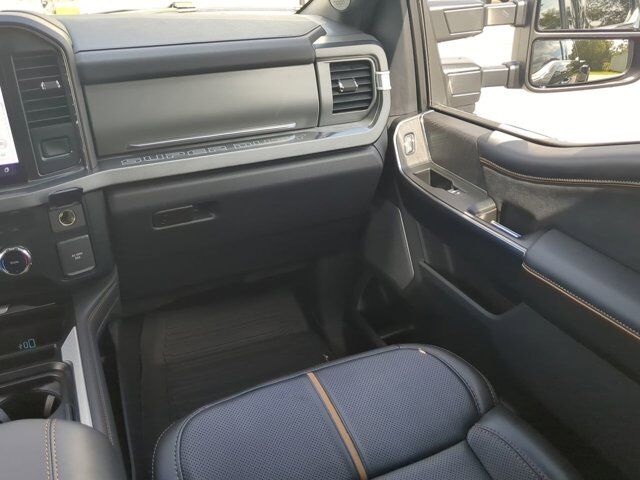 2024 Ford Super Duty F-450 DRW Platinum Winder GA