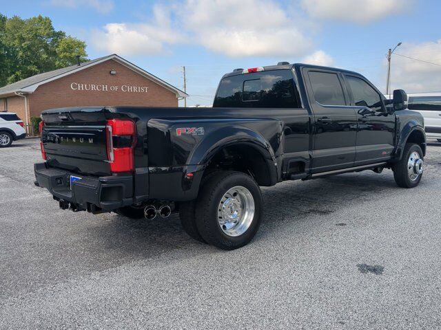 2024 Ford Super Duty F-450 DRW Platinum Winder GA