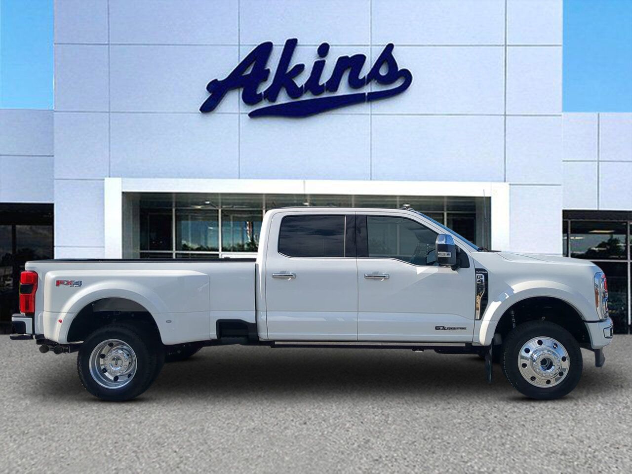 2024 Ford Super Duty F-450 DRW