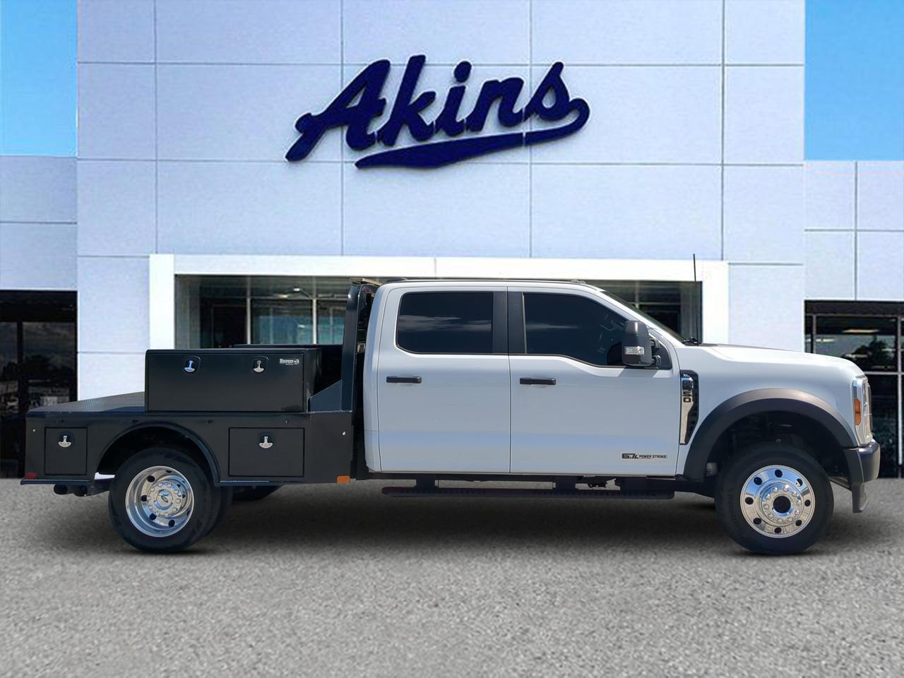 2024 Ford Super Duty F-450 DRW XL